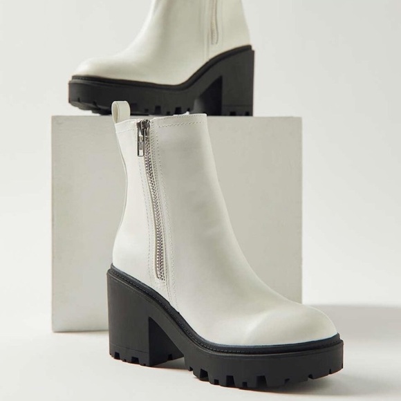 Urban outfitters zip up boot - Picture 1 of 7